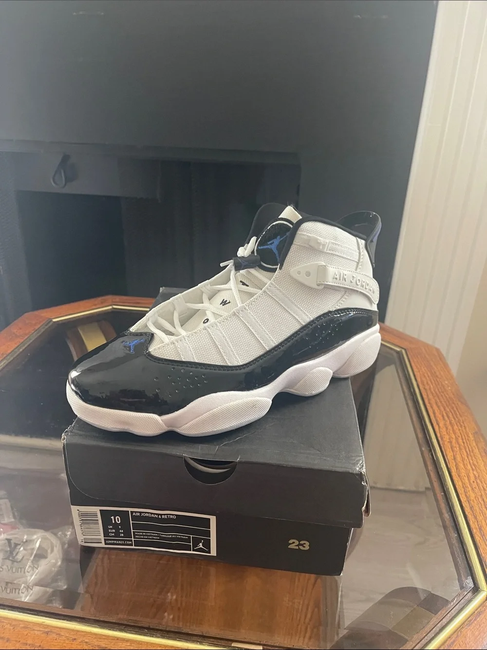 Jordan sleek silhouette